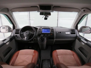 Минивэн Volkswagen Caravelle 2012 года, 1990000 рублей, Брянск