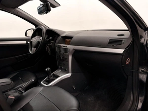 Универсал Opel Astra 2011 года, 690000 рублей, Орёл