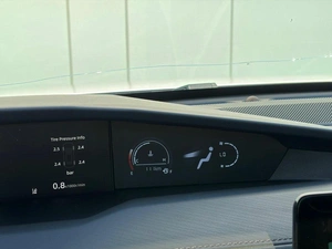 Лифтбек Changan UNI-V 2024 года, 2190000 рублей, Ижевск
