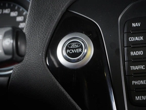 Седан Ford Mondeo 2013 года, 890000 рублей, Минеральные Воды