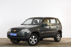 Внедорожник Chevrolet Niva 2018 года, 789000 рублей, Тюмень