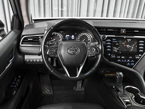 Седан Toyota Camry 2019 года, 3300000 рублей, Ставрополь