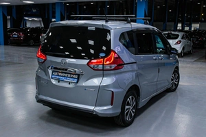 Минивэн Honda Freed 2016 года, 1368000 рублей, Солонцы