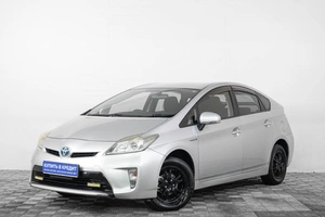 Лифтбек Toyota Prius 2012 года, 1049000 рублей, Кемерово