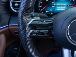Седан Mercedes-benz E-класс 2021 года, 4499000 рублей, Саратов