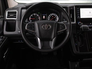 Минивэн Toyota Hiace 2021 года, 5350000 рублей, Большой Сочи