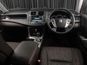 Седан Toyota Crown 2010 года, 1969000 рублей, Тюмень