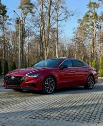 Седан Hyundai Sonata 2021 года, 1620000 рублей, Москва