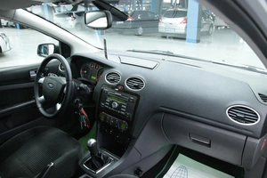 Хетчбэк Ford Focus 2007 года, 603000 рублей, Солонцы