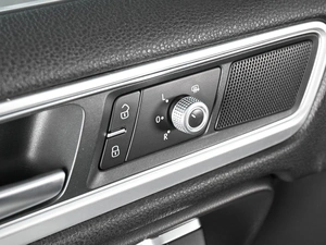 Внедорожник Volkswagen Touareg 2015 года, 2569000 рублей, Аксай