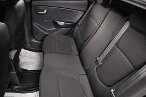 Седан Kia Rio 2013 года, 739000 рублей, Сургут