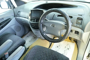 Минивэн Toyota Estima 2002 года, 1169000 рублей, Омск