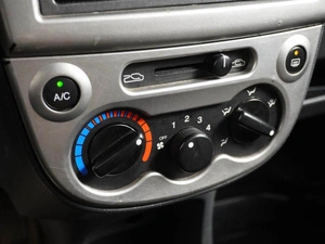 Хетчбэк Chevrolet Spark 2005 года, 349000 рублей, Воронеж