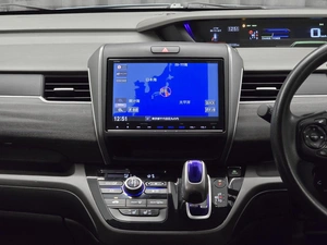 Минивэн Honda Freed 2017 года, 1325000 рублей, Красноярск