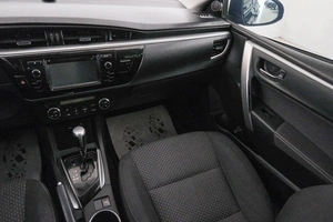 Седан Toyota Corolla 2014 года, 1349000 рублей, Красноярск