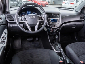 Седан Hyundai Solaris 2014 года, 860000 рублей, Волгоград