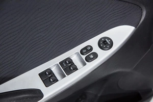 Седан Hyundai Solaris 2014 года, 870000 рублей, Красноярск