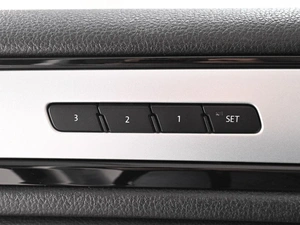Внедорожник Volkswagen Touareg 2013 года, 2075000 рублей, Аксай
