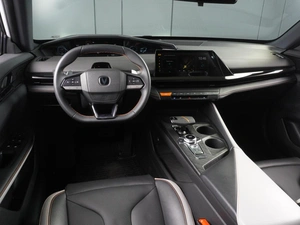 Лифтбек Changan UNI-V 2024 года, 2575000 рублей, Минеральные Воды