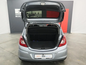 Хэтчбек Opel Corsa 2008 года, 585000 рублей, Курск
