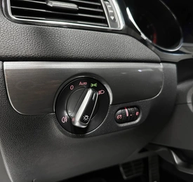 Седан Volkswagen Jetta 2017 года, 1247000 рублей, Красноярск