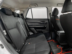 Внедорожник Toyota Raize 2019 года, 1590000 рублей, Красноярск