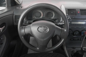 Седан Toyota Corolla 2008 года, 739000 рублей, Кемерово