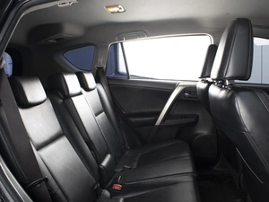 Внедорожник Toyota RAV4 2014 года, 1750000 рублей, Омск