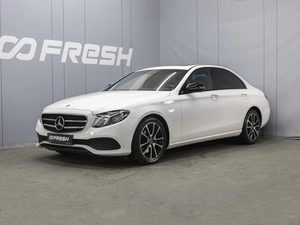 Седан Mercedes-benz E-класс 2020 года, 3900000 рублей, Омск
