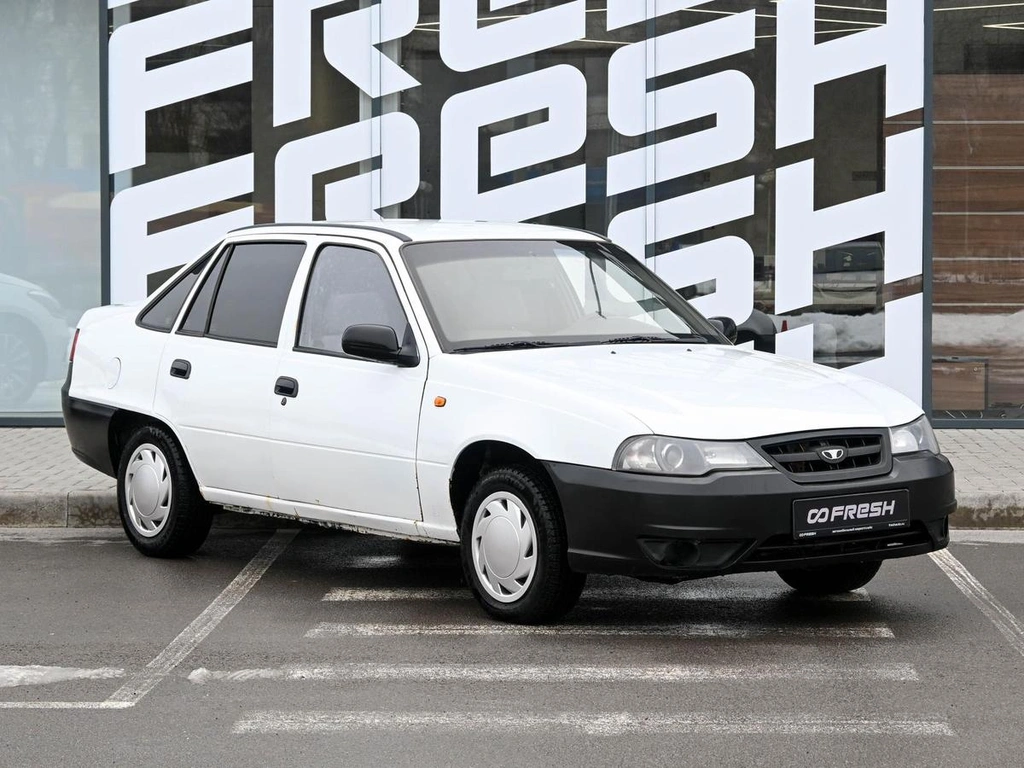 Седан Daewoo Nexia 2012 года, 330000 рублей, Волгоград