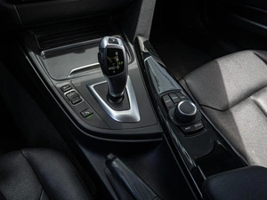 Седан BMW 3 серия 2018 года, 2091000 рублей, Краснодар