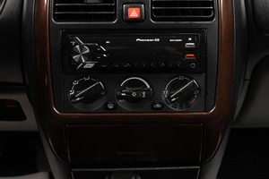 Седан Mitsubishi Carisma 2001 года, 299000 рублей, Оренбург