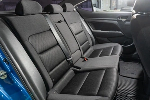 Седан Hyundai Elantra 2017 года, 1289000 рублей, Петрозаводск