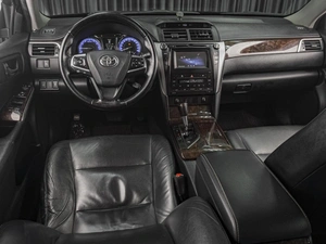 Седан Toyota Camry 2014 года, 2039000 рублей, Тюмень