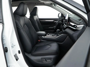 Внедорожник Toyota Highlander 2026 года, 5567434 рублей, Москва