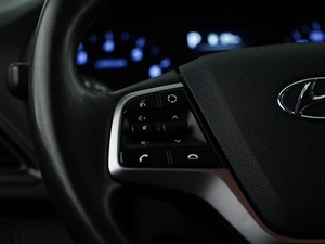Седан Hyundai Solaris 2020 года, 1477077 рублей, Москва