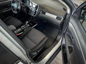 Внедорожник Mitsubishi Outlander 2018 года, 1999999 рублей, Уфа