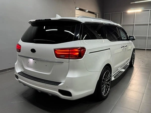 Минивэн Kia Carnival 2019 года, 2697000 рублей, Красноярск