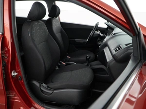 Хетчбэк Kia Rio 2016 года, 1300050 рублей, Москва