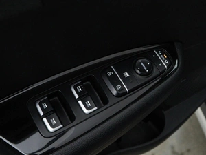 Седан Kia Optima 2018 года, 2219050 рублей, Москва