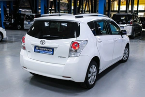 Минивэн Toyota Verso 2010 года, 1158000 рублей, Солонцы