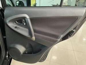 Внедорожник Toyota RAV4 2011 года, 1447000 рублей, Солонцы