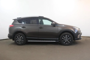 Внедорожник Toyota RAV4 2018 года, 2575000 рублей, Орёл