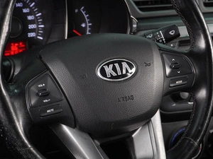 Седан Kia Rio 2014 года, 899000 рублей, Воронеж