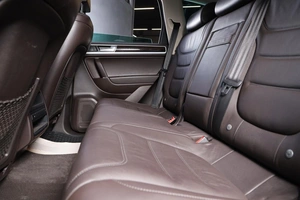 Внедорожник Volkswagen Touareg 2015 года, 3389000 рублей, Новосибирск