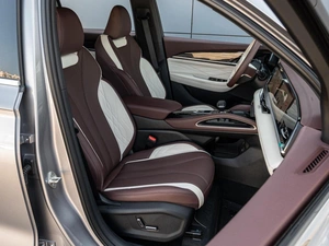 Внедорожник Geely Monjaro 2024 года, 3250000 рублей, Краснодар