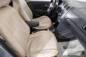 Седан Volkswagen Polo 2012 года, 669000 рублей, Барнаул