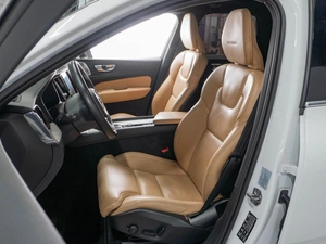 Внедорожник Volvo XC60 2018 года, 4570000 рублей, Тюмень