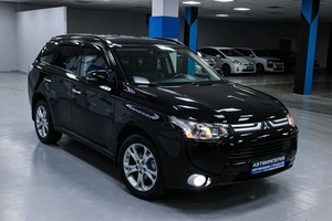 Внедорожник Mitsubishi Outlander 2012 года, 1528000 рублей, Солонцы
