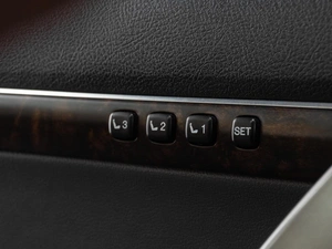 Внедорожник Toyota Land Cruiser 2010 года, 4200000 рублей, Тюмень